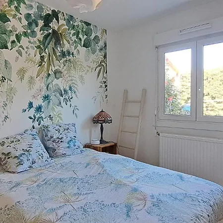 Maison Familiale Avec Jardin Et Terrasse Bessan