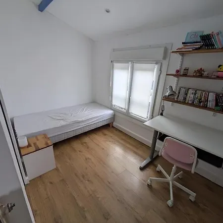 Villa Maison Familiale Avec Jardin Et Terrasse Bessan