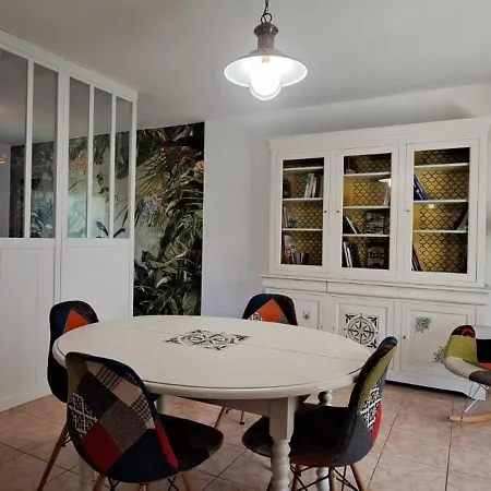 Villa Maison Familiale Avec Jardin Et Terrasse *